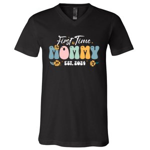 First Time Mommy Est 2024 New Mom Pregnancy Announcement V-Neck T-Shirt