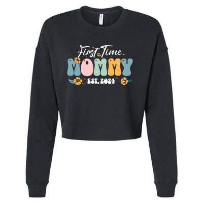 First Time Mommy Est 2024 New Mom Pregnancy Announcement Cropped Pullover Crew