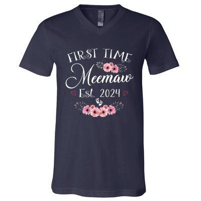 First Time Meemaw 2024 Mothers Day Soon To Be Mom Pregnancy V-Neck T-Shirt