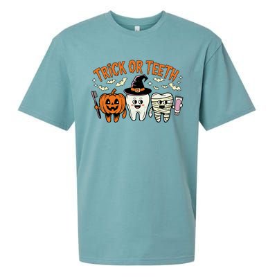 Funny Trick Or Th Halloween Dental Hygienist Or Assistant Gift Sueded Cloud Jersey T-Shirt