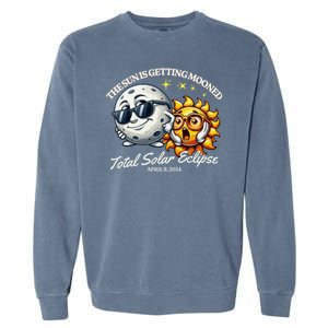 Funny The Sun Is Getting Mooned Total Solar Eclipse April 08 2024 Garment-Dyed Sweatshirt