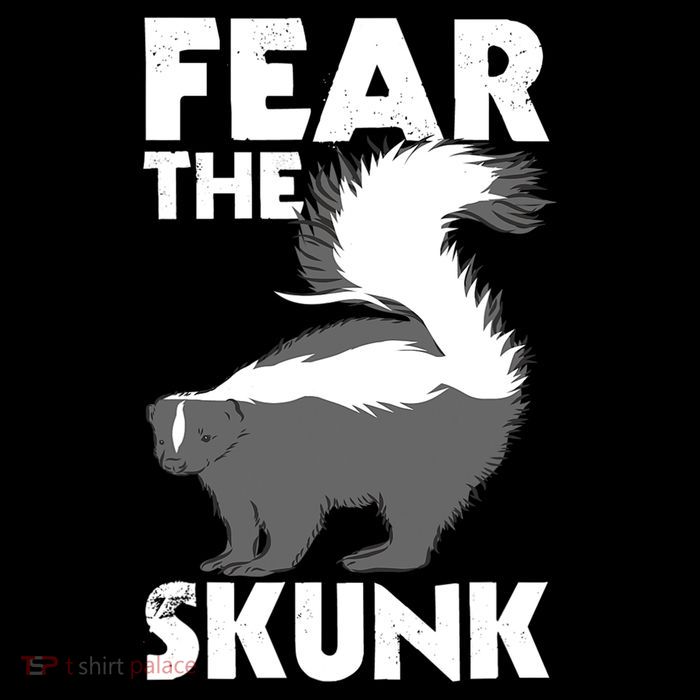 Fear The Skunk Zoologist Zookeeper Wildlife Animal Lover Tall T-Shirt