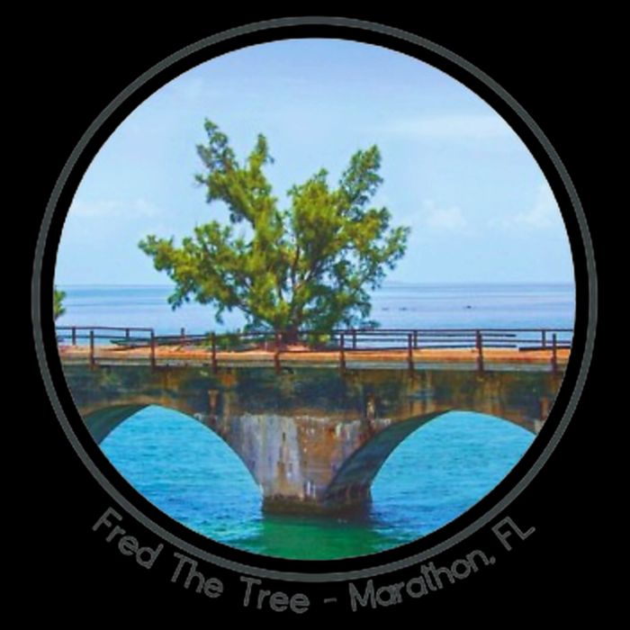 Fred The Tree Marathon Fl 7 Mile Bridge Tree Of Hope Drawstring Bag