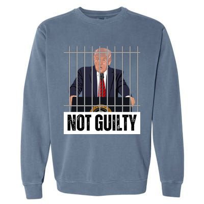 Free Trump. Trump Not Guilty, Pro Trump Supporter Garment-Dyed Sweatshirt