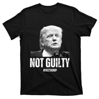 Free Trump. Trump Not Guilty, Pro Trump Supporter T-Shirt