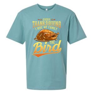 Funny Thanksgiving Turkey I Give My Family The Bird Gift Sueded Cloud Jersey T-Shirt