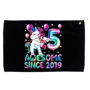 Flossing Unicorn 5 Year Old 5th Birthday Girl Unicorn Party  Grommeted Golf Towel