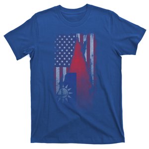 Faded Us And Taiwan Flags Support For Taiwan I Love Taiwan Gift T-Shirt