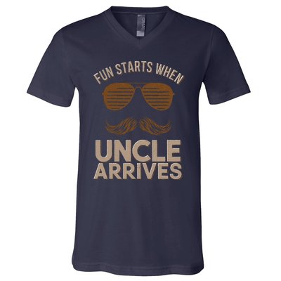 Fun Uncle Legend For Family Reunion Appreciation V-Neck T-Shirt