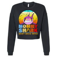 Funny Beach Mommy Shark Doo Cropped Pullover Crew