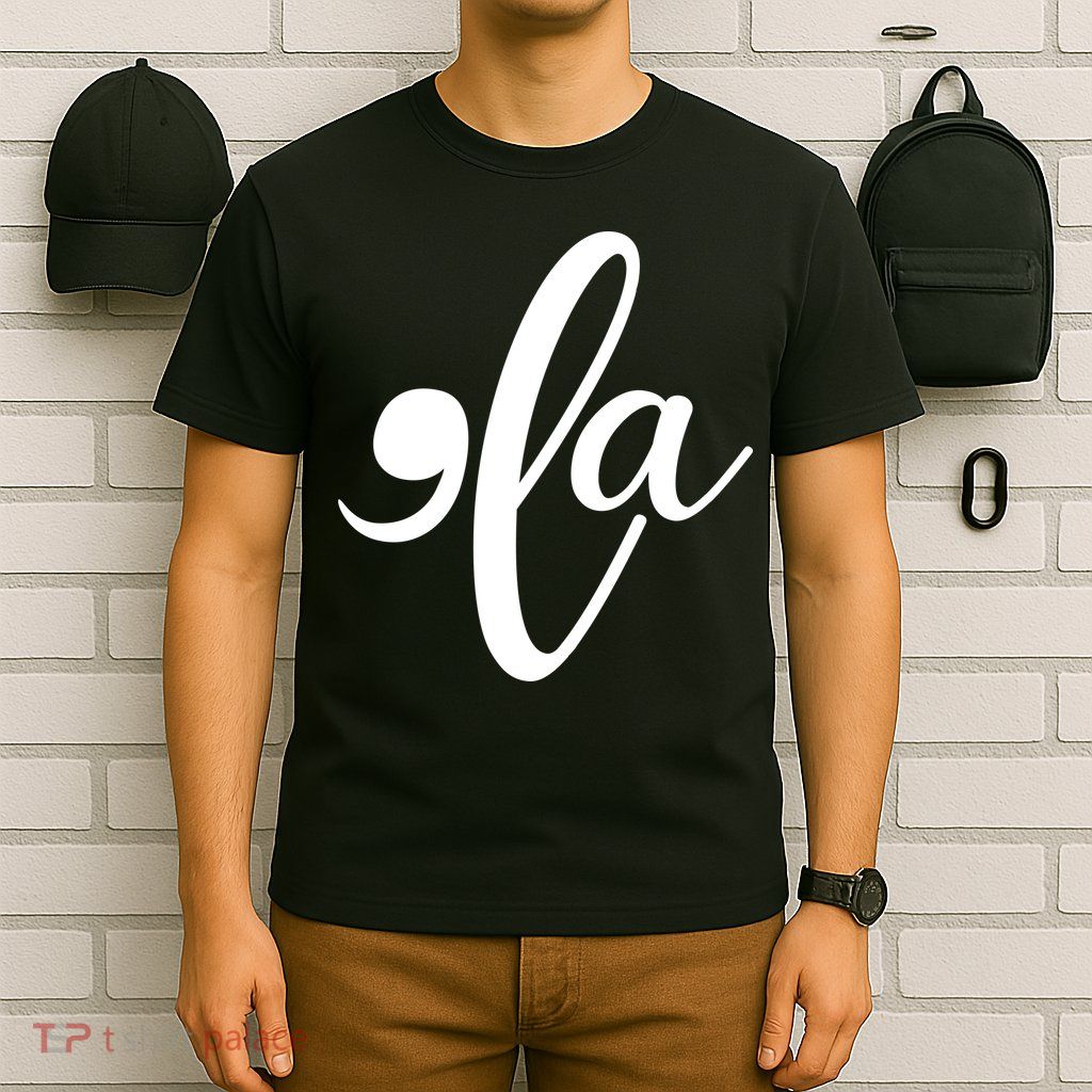 Funny Comma La Kamala Harris T-Shirt