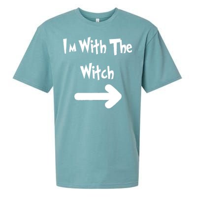 Funny Halloween I'm With The Witch  Sueded Cloud Jersey T-Shirt