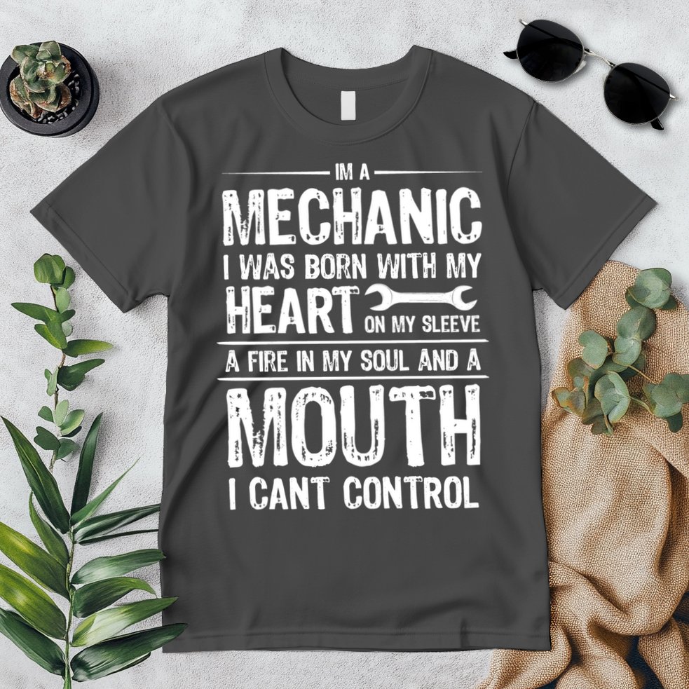 Funny I'm A Mechanic Quote Premium T-Shirt