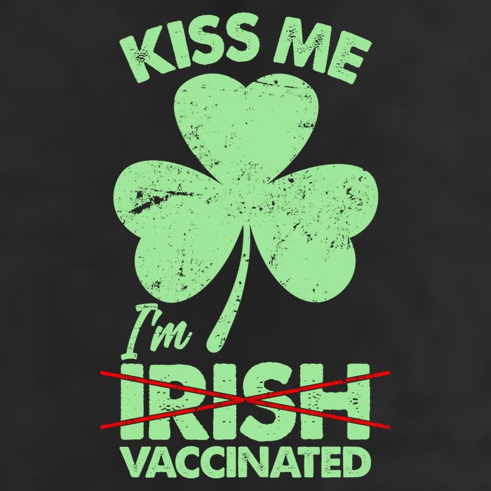 Funny St Patrick's Day Kiss Me I'm Irish Vaccinated 11oz C Handle Ceramic Mug