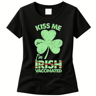 Funny St Patrick's Day Kiss Me I'm Irish Vaccinated Womens T-Shirt