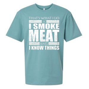 Funny That's What I Do I Smoke Meat and I Know Things Sueded Cloud Jersey T-Shirt