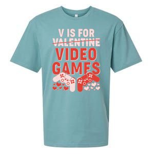 Funny V is For Video Games Gaming Fan Sueded Cloud Jersey T-Shirt