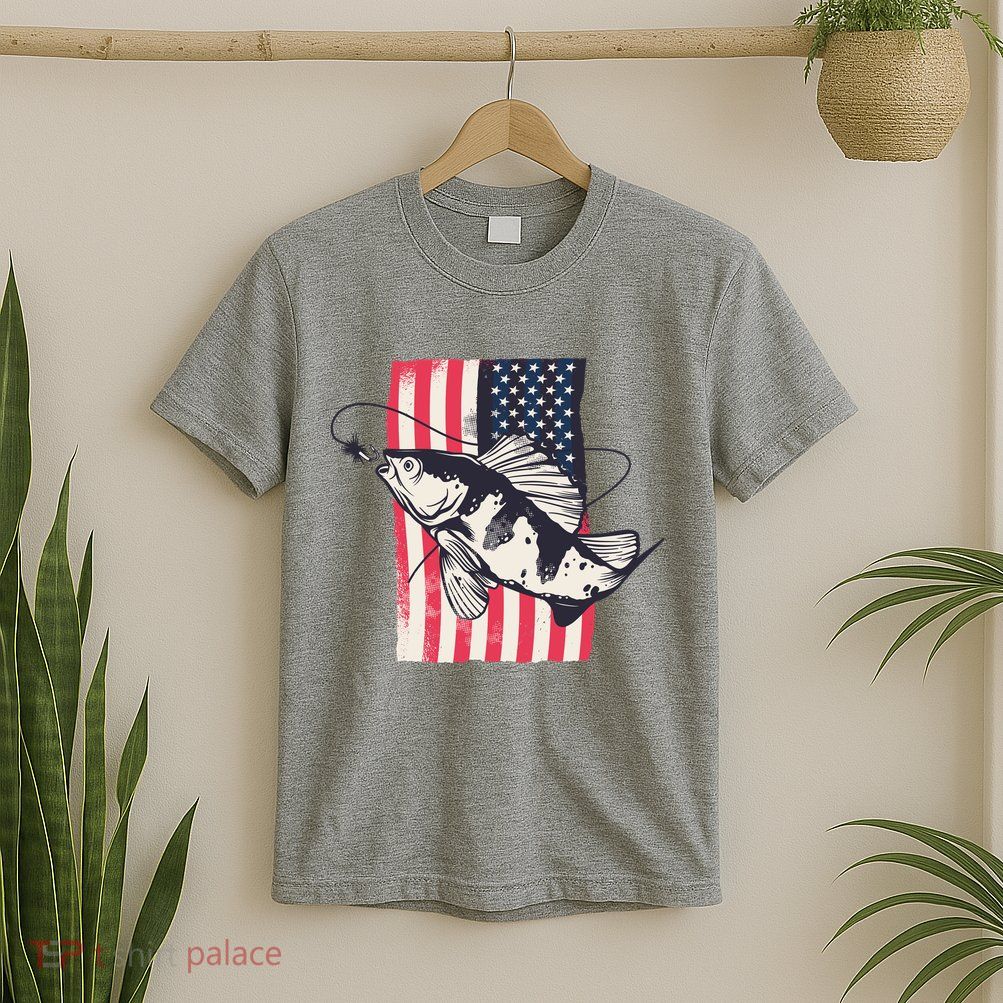 Fishing United States Flag Fisher Vintage T-Shirt