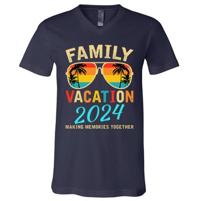 Family Vacation 2024 Beach Matching Summer Vacation 2024 V-Neck T-Shirt