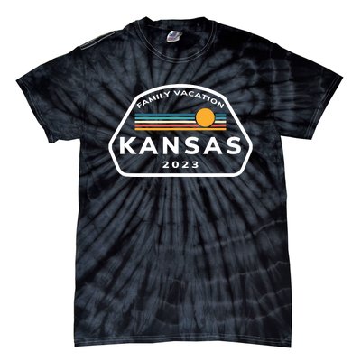 Family Vacation 2024 Kansas Matching Family Souvenir Tie-Dye T-Shirt