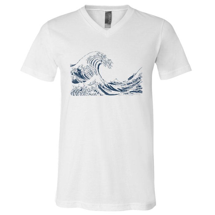 Famous Vintage Art Great Ocean Wave Hokusai Special Design V-Neck T-Shirt