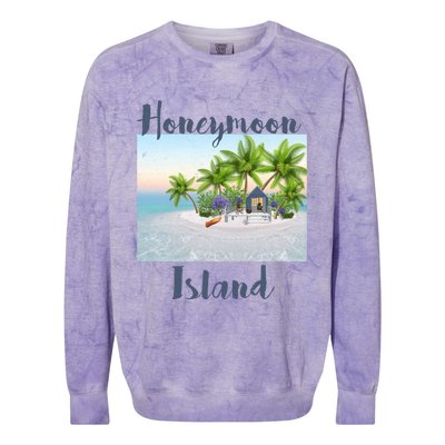 Florida Vacation Cottage House Honeymoon Island Beach Meaningful Gift Colorblast Crewneck Sweatshirt