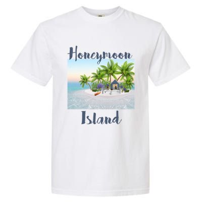 Florida Vacation Cottage House Honeymoon Island Beach Meaningful Gift Garment-Dyed Heavyweight T-Shirt