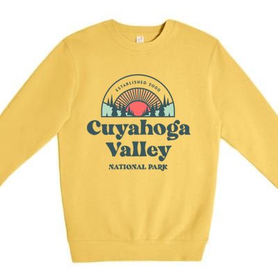 Family Vacation Design Cute Gift Retro Cuyahoga Valley National Park Gift Premium Crewneck Sweatshirt