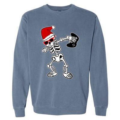 Funny Video Game Santa Dabbing Skeleton Christmas Gift Funny Gift Garment-Dyed Sweatshirt