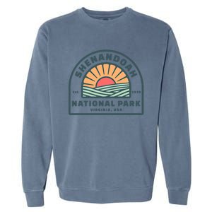 Family Vacation Gift Cute Gift Retro Shenandoah National Park Gift Garment-Dyed Sweatshirt