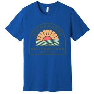 Family Vacation Gift Cute Gift Retro Shenandoah National Park Gift Premium T-Shirt