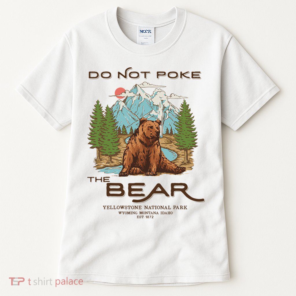Funny Vintage Look Yellowstone National Park Grizzly Lover Tall T-Shirt
