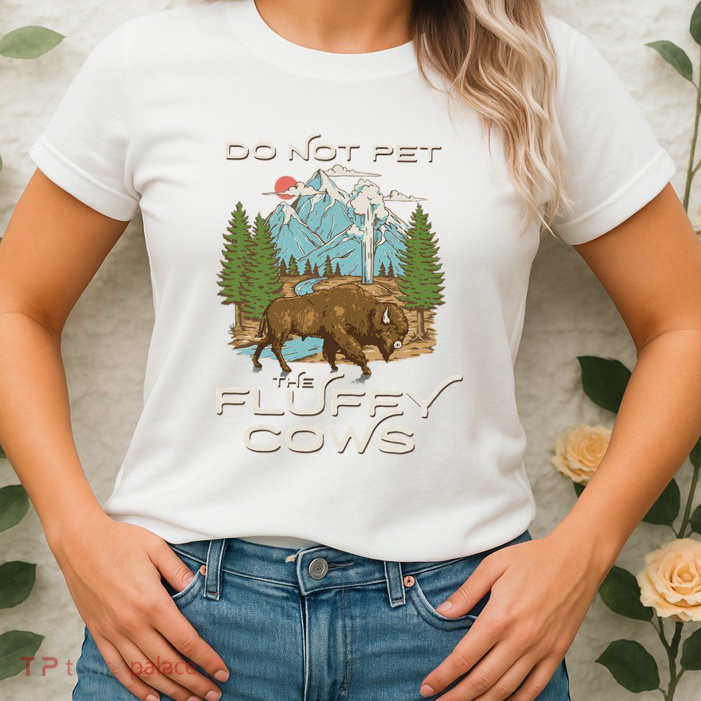 Funny Vintage Look Yellowstone National Park Bison Lover Womens T-Shirt