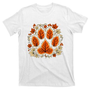 Fall Vine Leaf Dog Paw Print Autumn Maple Leaf Thanksgiving T-Shirt