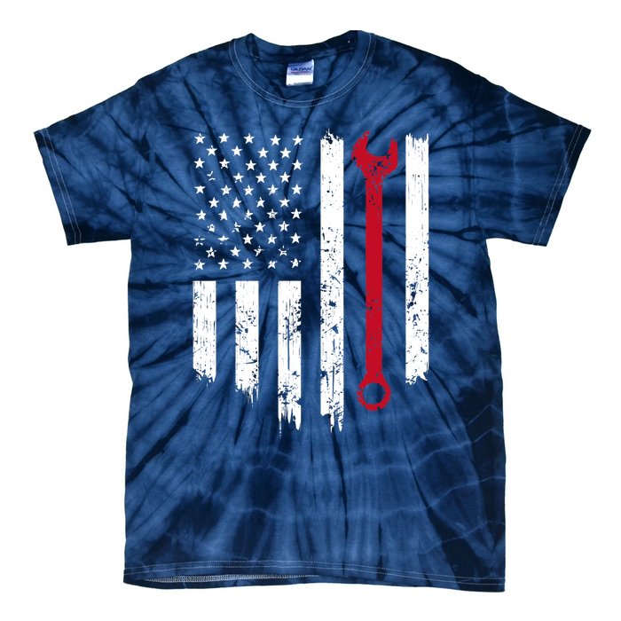 Funny Vintage Mechanic Distressed American Flag Gift Tie-Dye T-Shirt