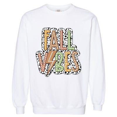 Fall Vibes Retro Autumn Patterns Garment-Dyed Sweatshirt
