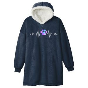 Funny Veterinarian Rainbow Paw Print Heartbeat Vet Tech Gift Hooded Wearable Blanket