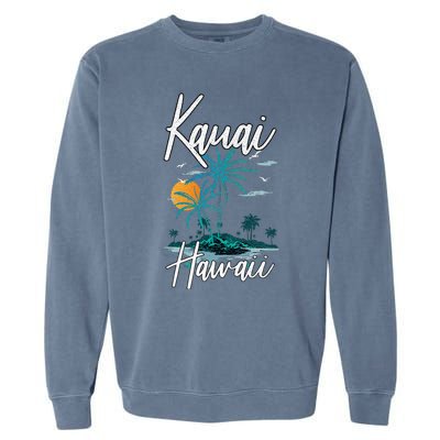 Family Vacation Retro Sunset Hawaii Kauai Garment-Dyed Sweatshirt