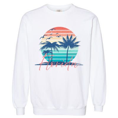 Florida Vintage Summer Vibes Beach Sunset Retro Palm Tree Garment-Dyed Sweatshirt