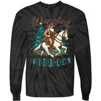 Funny Vintage Western Cowboy Santa Wrangling Christmas Cheer Tie-Dye Long Sleeve Shirt