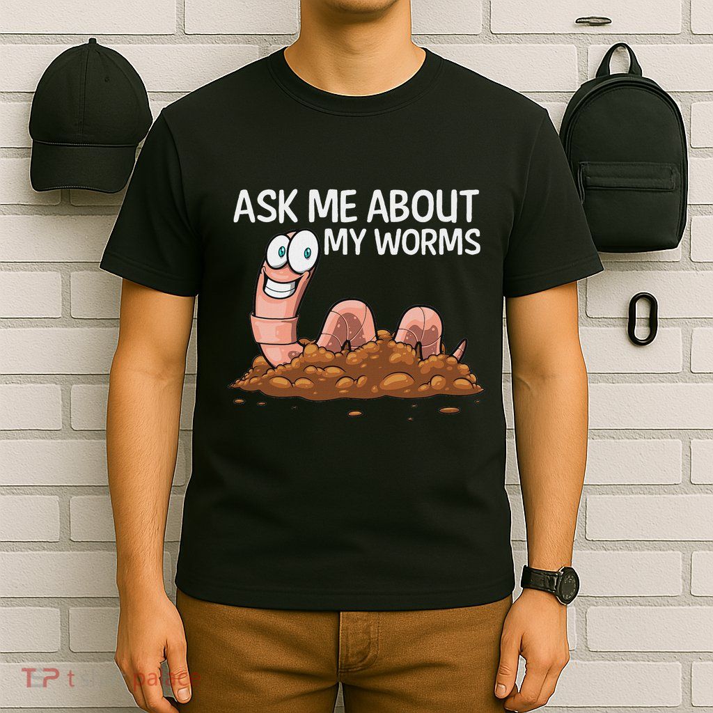 Funny Worm Art For Women Worm Farming Composting Casting T-Shirt