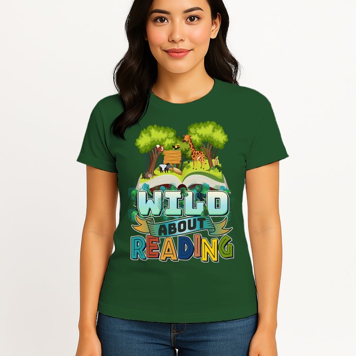 Funny Wild About Reading Book Lover Reading Fan Womens T-Shirt