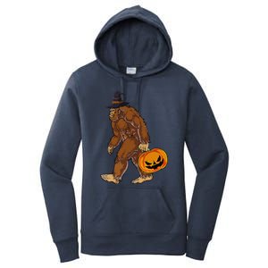 Funny Witch Bigfoot Pumpkin Halloween Costume Women's Pullover Hoodie