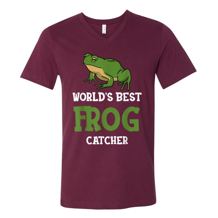 Frog World's Best Frog Catcher Boys Girls Frog Hunter V-Neck T-Shirt