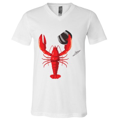 Funny Wine Drinking Lobster Red Crawfish Wine Lovers Gift V-Neck T-Shirt