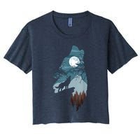 Forest With FullMoon And Cliff Of Silhouette Howling Crop Top