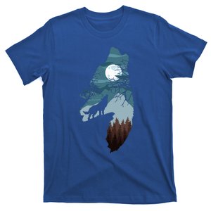 Forest With Fullmoon And Cliff Of Silhouette Howling Wolf T-Shirt