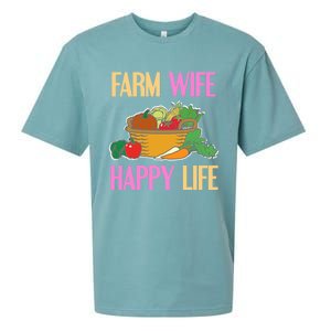 Farm Wife Happy Life Cool Awesome Retro Meaningful Gift Present Gift Cute Gift Sueded Cloud Jersey T-Shirt