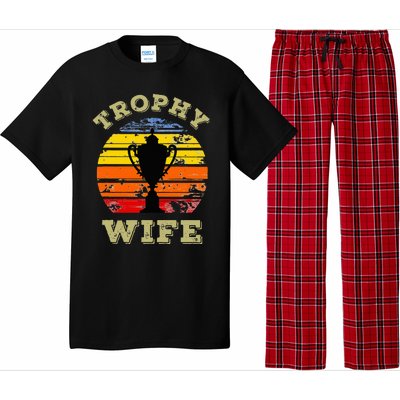 Funny Wife Mom Vintage Retro Sunset Trophy Mothers Day Pajama Set