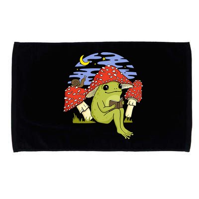 Frog With Mushroom Hat Cottagecore Goblincore Book Lover Microfiber Hand Towel